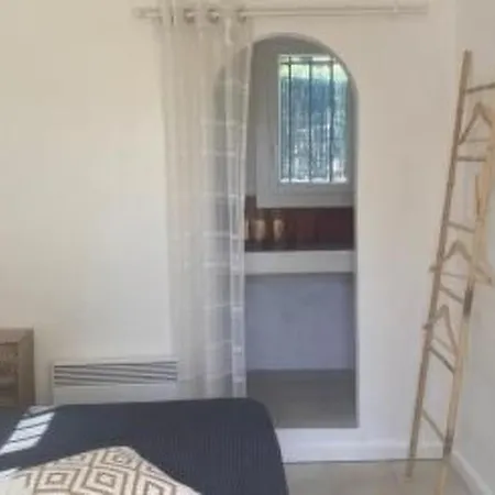 別荘 La Petite Moujonne In By Interhome *